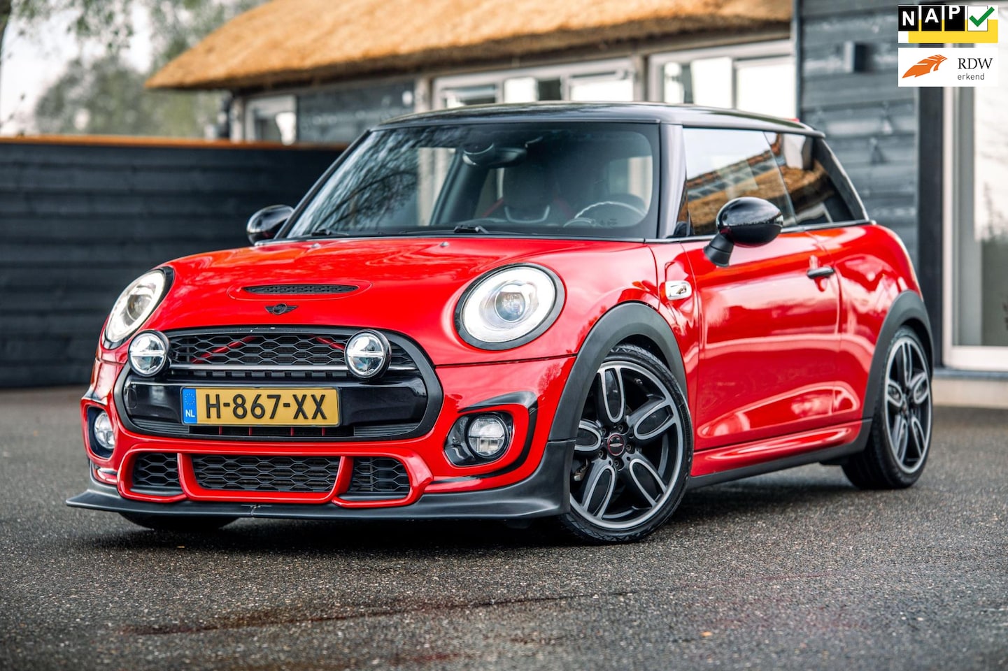 MINI Cooper S - Mini 2.0 Chili John cooper works I EQ I Uniek I - AutoWereld.nl