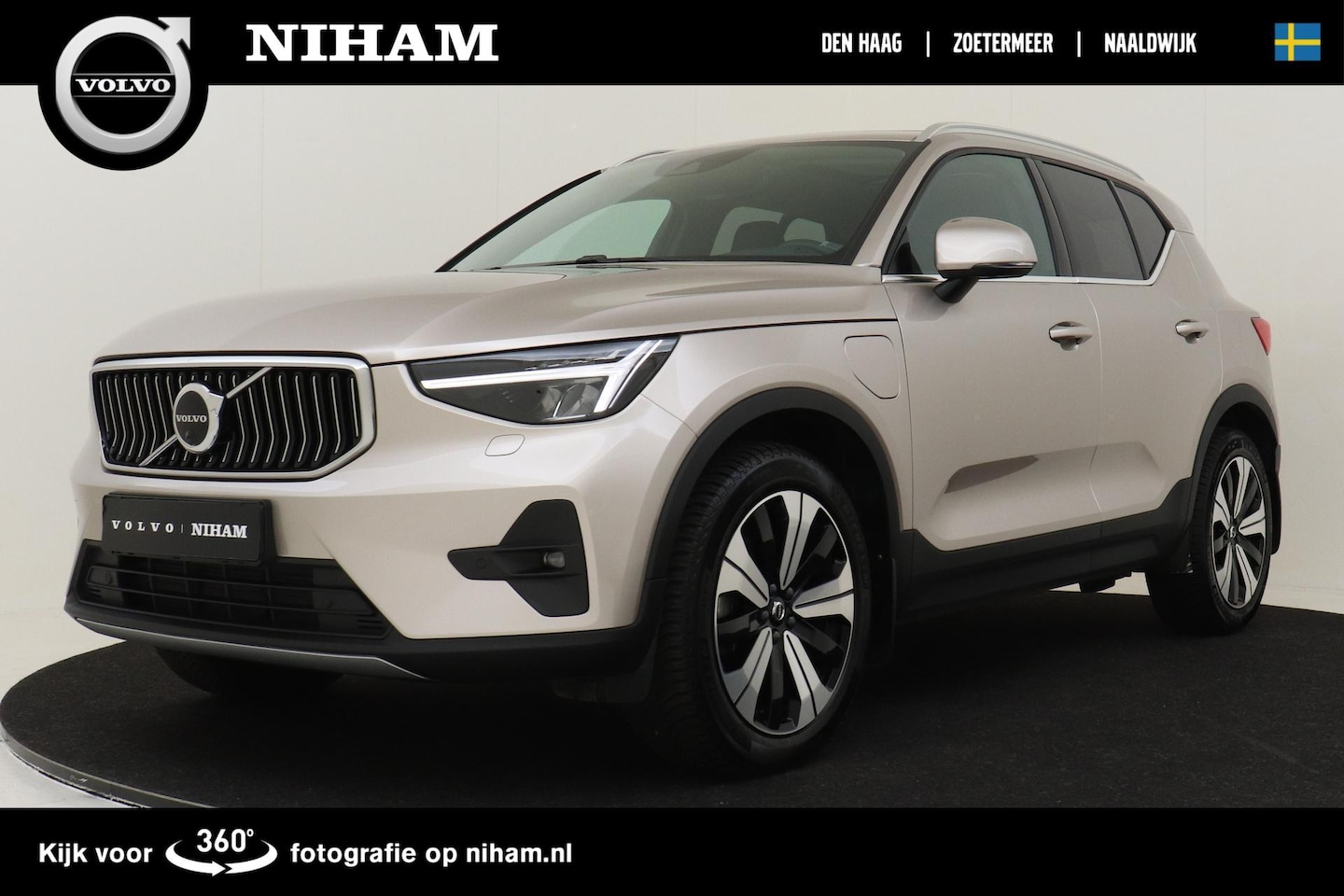 Volvo XC40 - T5 RECHARGE ULTIMATE BRIGHT -PANO.DAK|360°CAM|HARMAN/KARDON|LEDER|ADAP.CRUISE - AutoWereld.nl