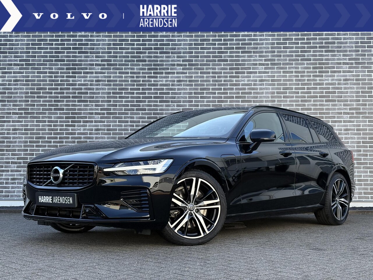 Volvo V60 - 2.0 T6 Recharge AWD R-Design | Adaptieve Cruise Control | Dodehoekdetectie (BLIS) | Camera - AutoWereld.nl