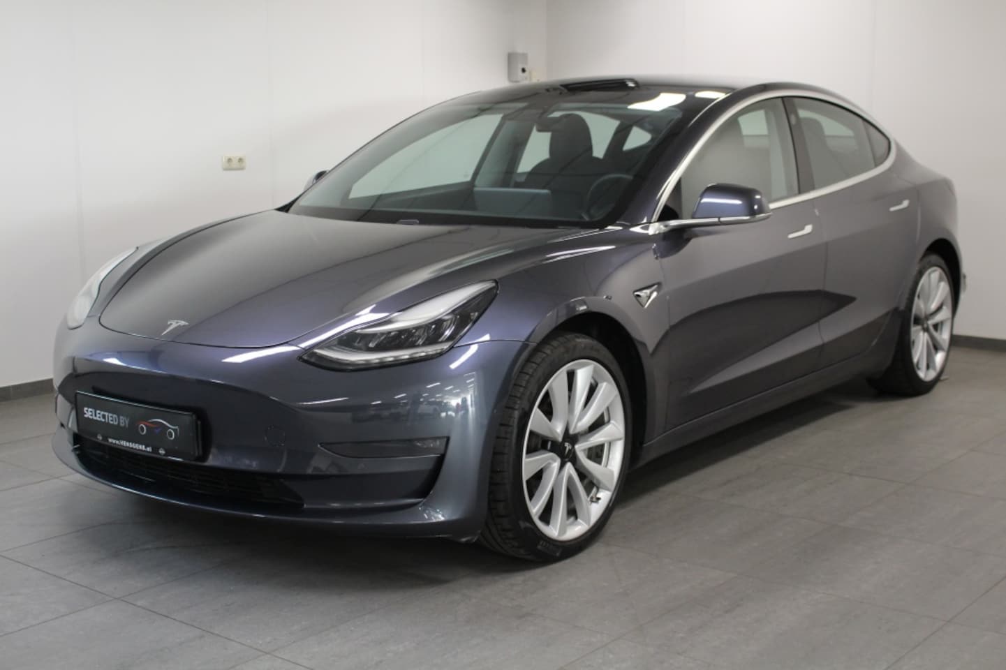 Tesla Model 3 - Long Range RWD Long Range AWD 75kWh - AutoWereld.nl