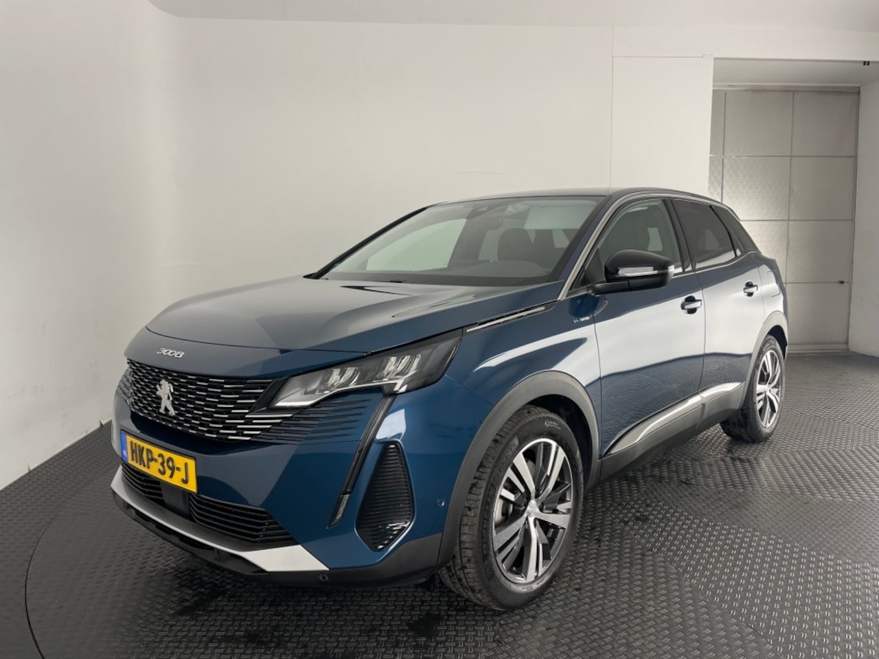 Peugeot 3008 - 1.6 HYbrid Allure Pack Business afn.trekhaak/12 mnd garantie - AutoWereld.nl