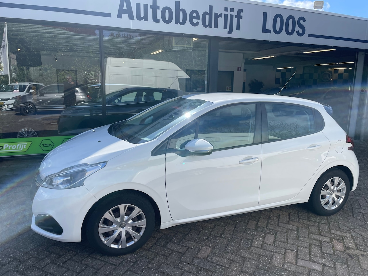 Peugeot 208 - 1.2 PureTech Blue Lion 1.2 PureTech Blue Lion - AutoWereld.nl