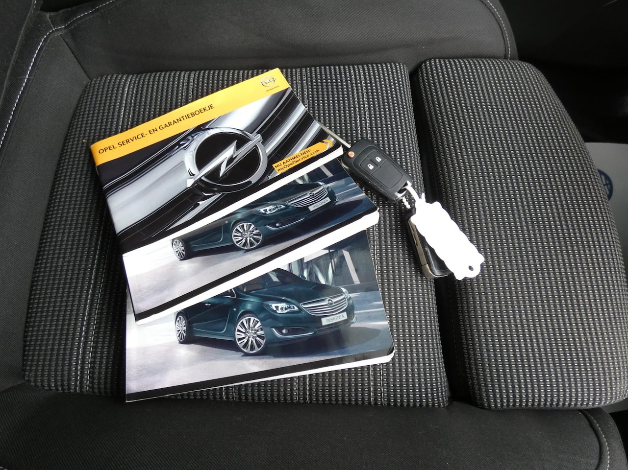 Opel Insignia - 1.4 T EcoFLEX Bi-Fuel Edition EXPORT//NAP//AIRCO//CRUISE//NAVI//TREKHAAK//CV+AB