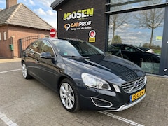Volvo S60 - 1.6 T4 SUMMUM