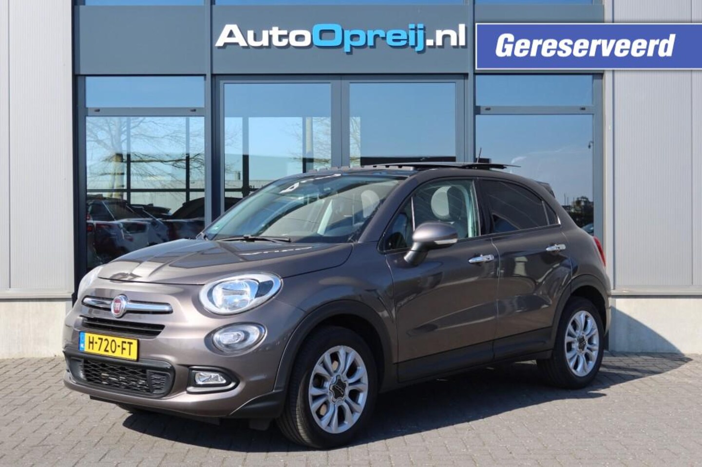 Fiat 500 X - 1.4 Turbo MultiAir 140 pkLounge Clima, NAVI, Schuif/kantel dak, - AutoWereld.nl