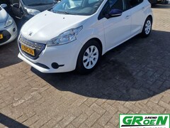 Peugeot 208 - 1.0 PureTech LIKE met tik in de motor