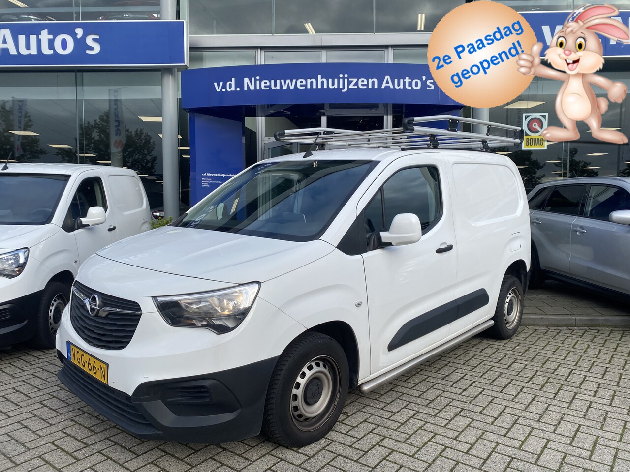 Opel Combo - 1.5D L1H1 Edition | Carplay | Trekhaak | Info Jeroen 0492588980 - AutoWereld.nl