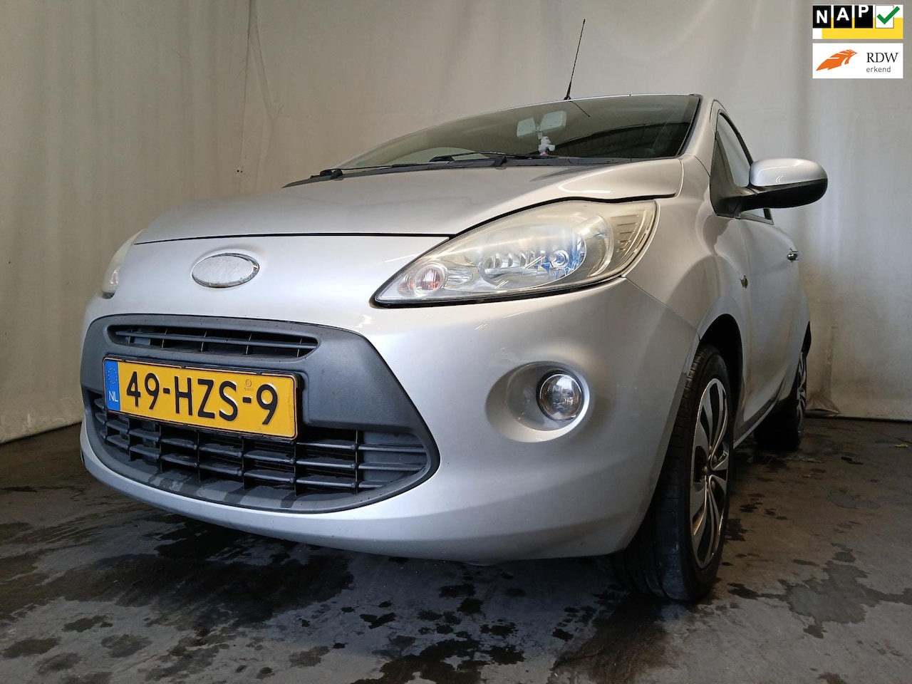 Ford Ka - 1.2 Titanium - Airco - Schade - AutoWereld.nl