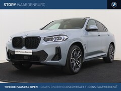 BMW X4 - xDrive30i M Sport Automaat / Panoramadak / Trekhaak / Laserlight / M Sportstoelen / Comfor