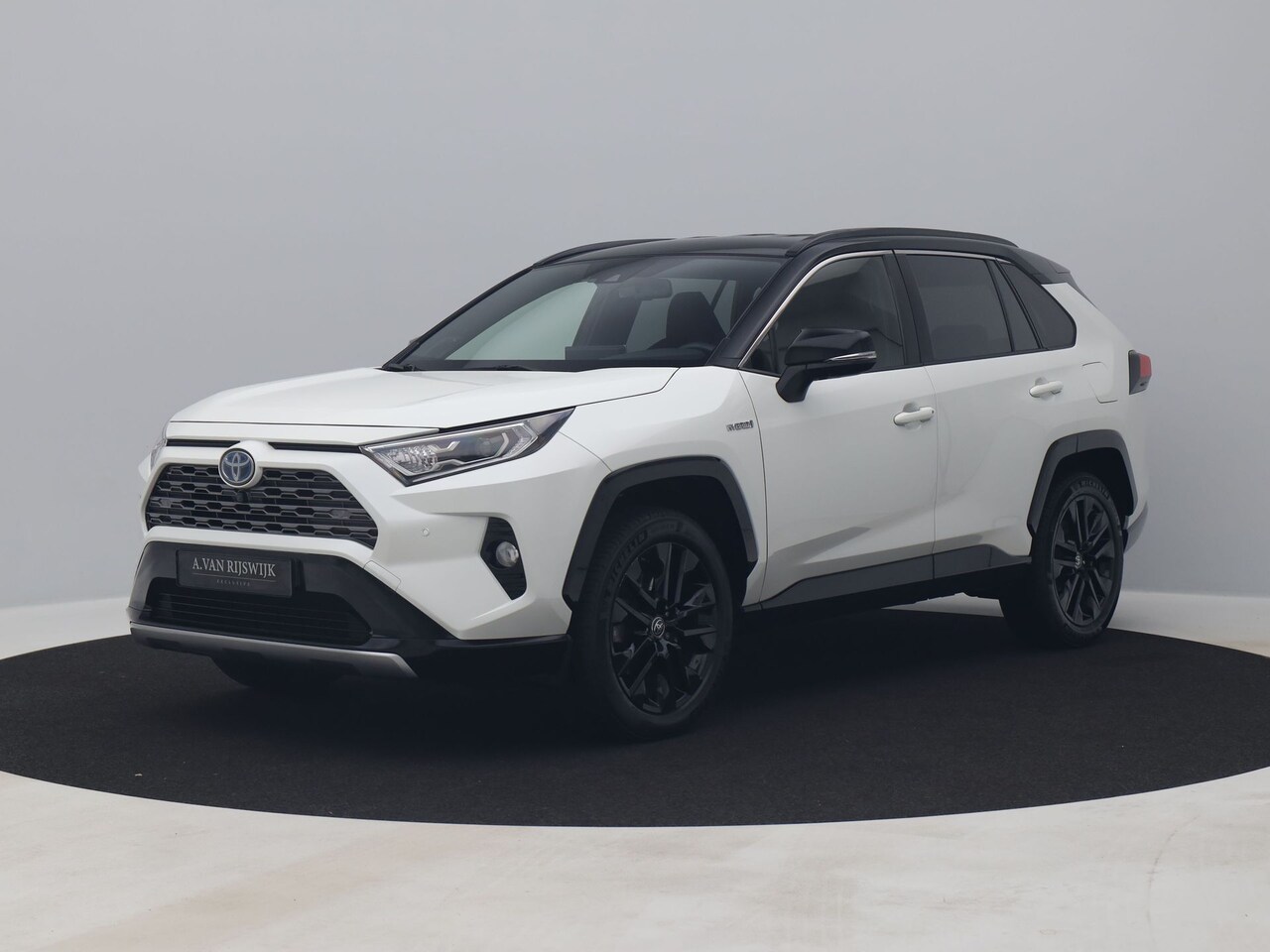 Toyota RAV4 - 2.5 Hybrid Dynamic | 360° | ADAPTIVE | JBL | STOELVERW. | TREKHAAK - AutoWereld.nl