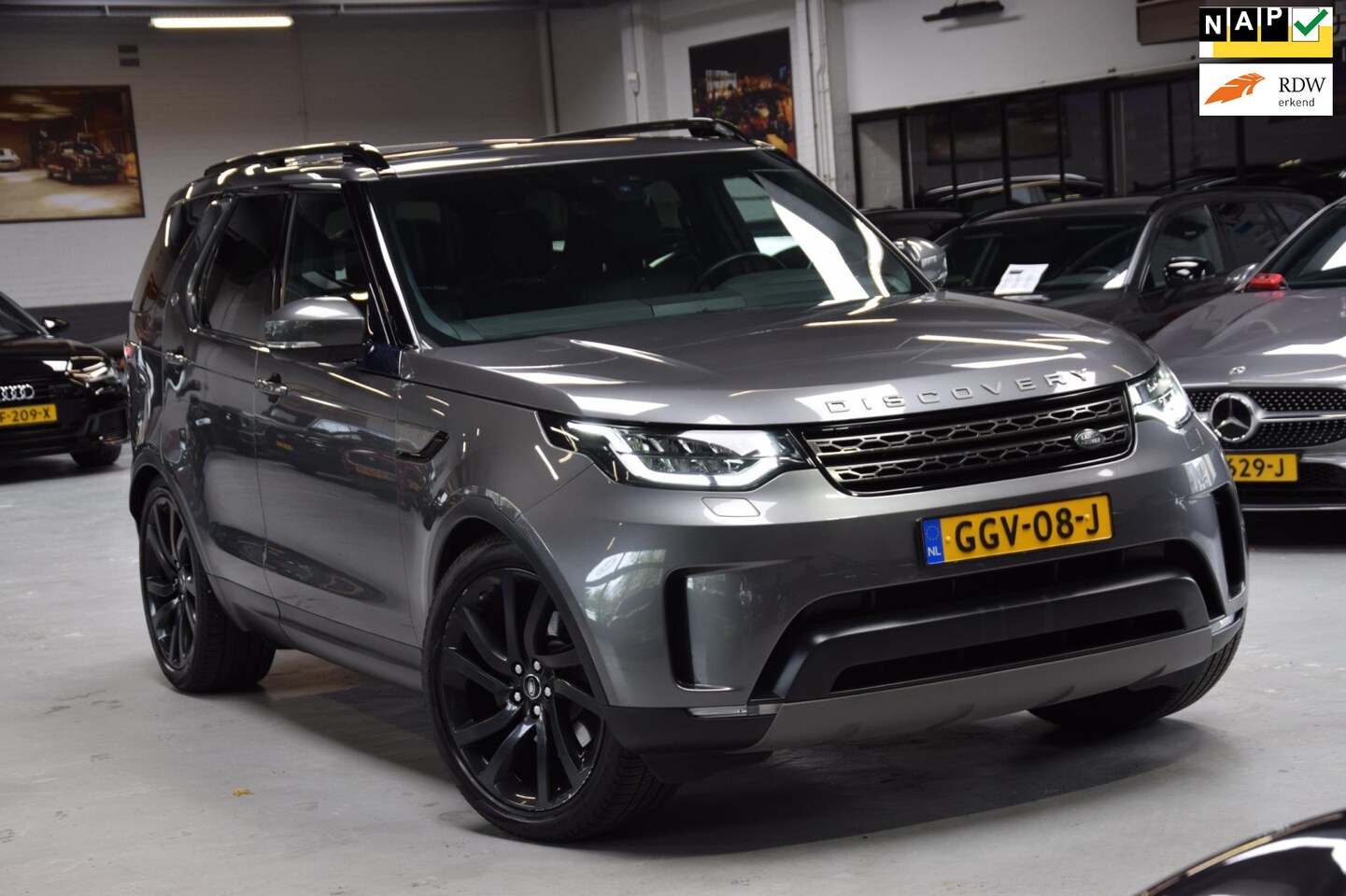 Land Rover Discovery - 2.0 Sd4 HSE Luxury Navi|Leder|Panoramadak|5-Pers| - AutoWereld.nl