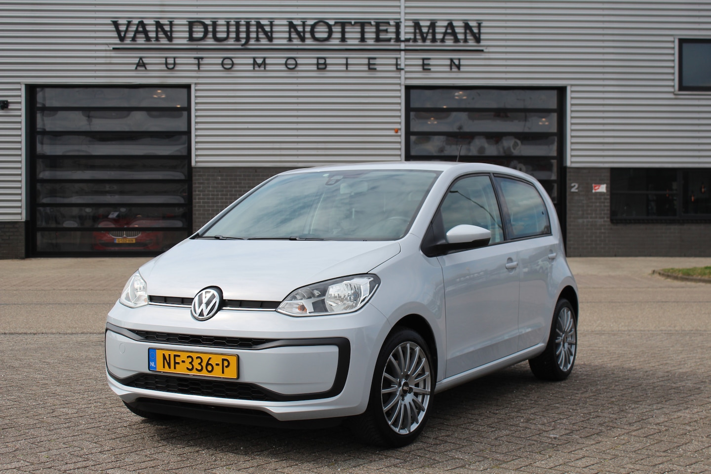 Volkswagen Up! - 1.0 BMT Move Up! / Automaat / N.A.P. - AutoWereld.nl
