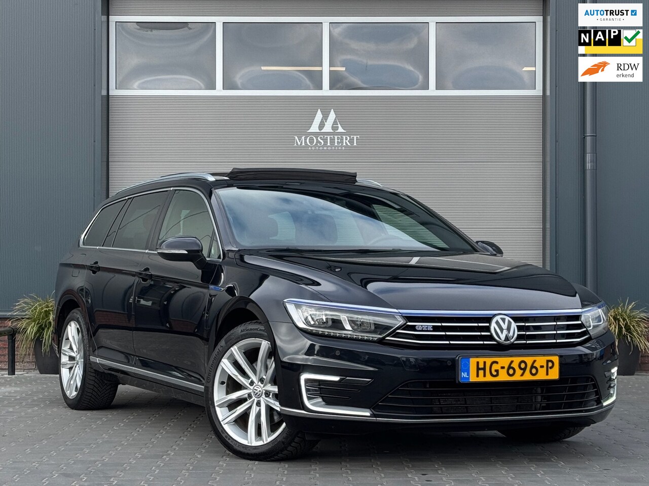 Volkswagen Passat Variant - 1.4 TSI/240PK GTE Highline|2019|Pano|NAP|Led|Leder|ACC|Stoelverw.|18" LMV - AutoWereld.nl