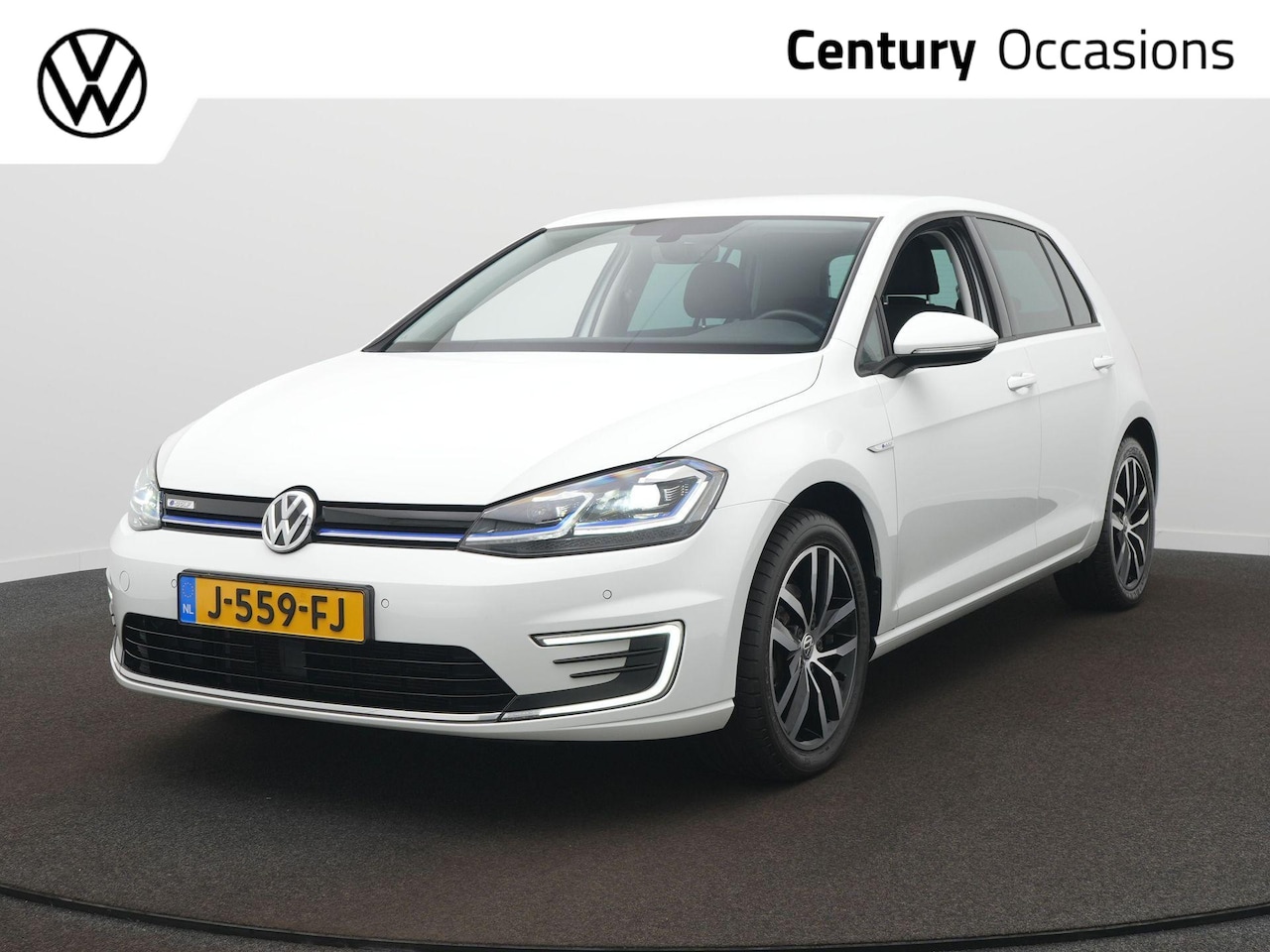 Volkswagen e-Golf - E-DITION / Navi / Sensoren / Clima / Adap. Cruise - AutoWereld.nl