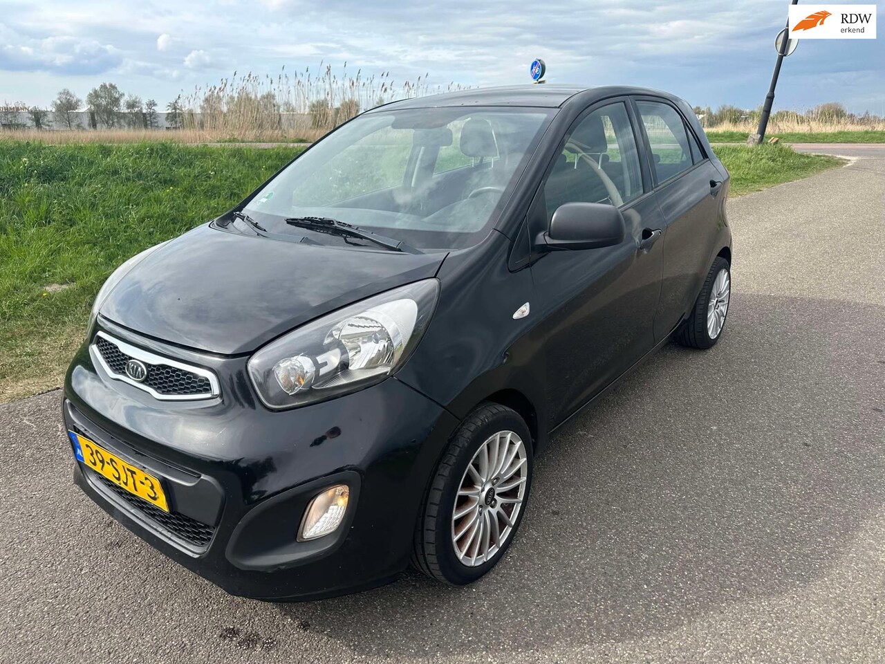 Kia Picanto - 1.2 CVVT Comfort Pack incl nieuwe apk beurtje en garantie ! - AutoWereld.nl