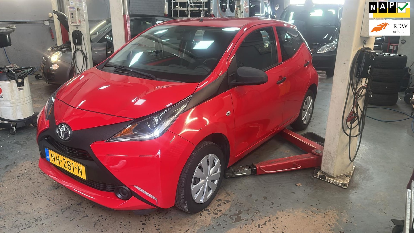 Toyota Aygo - 1.0 VVT-i x-now 5-deurs AIRCO - AutoWereld.nl