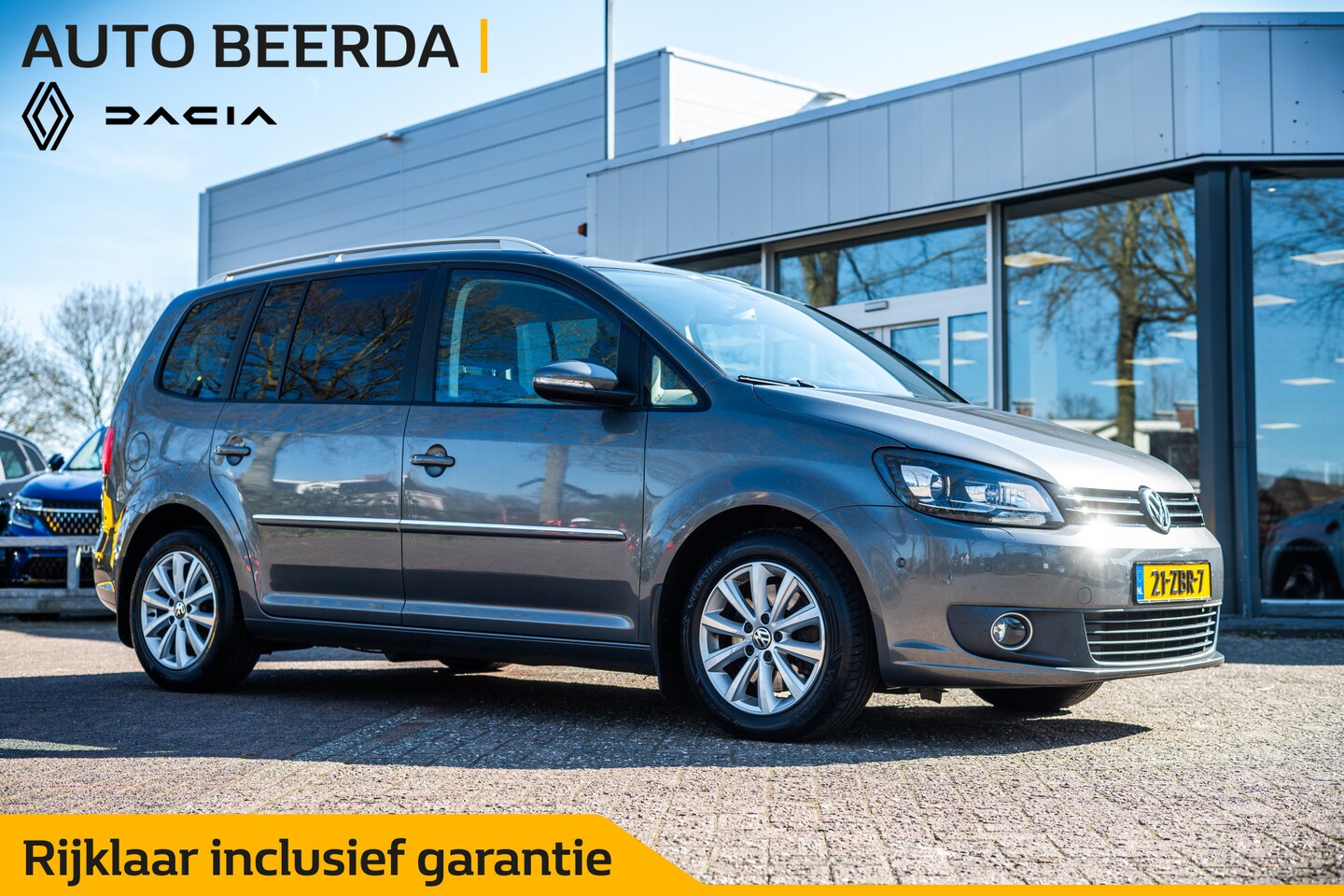 Volkswagen Touran - 1.4 TSI DSG Highline | Trekhaak | Achteruitrijcamera | 1e eigenaar - AutoWereld.nl