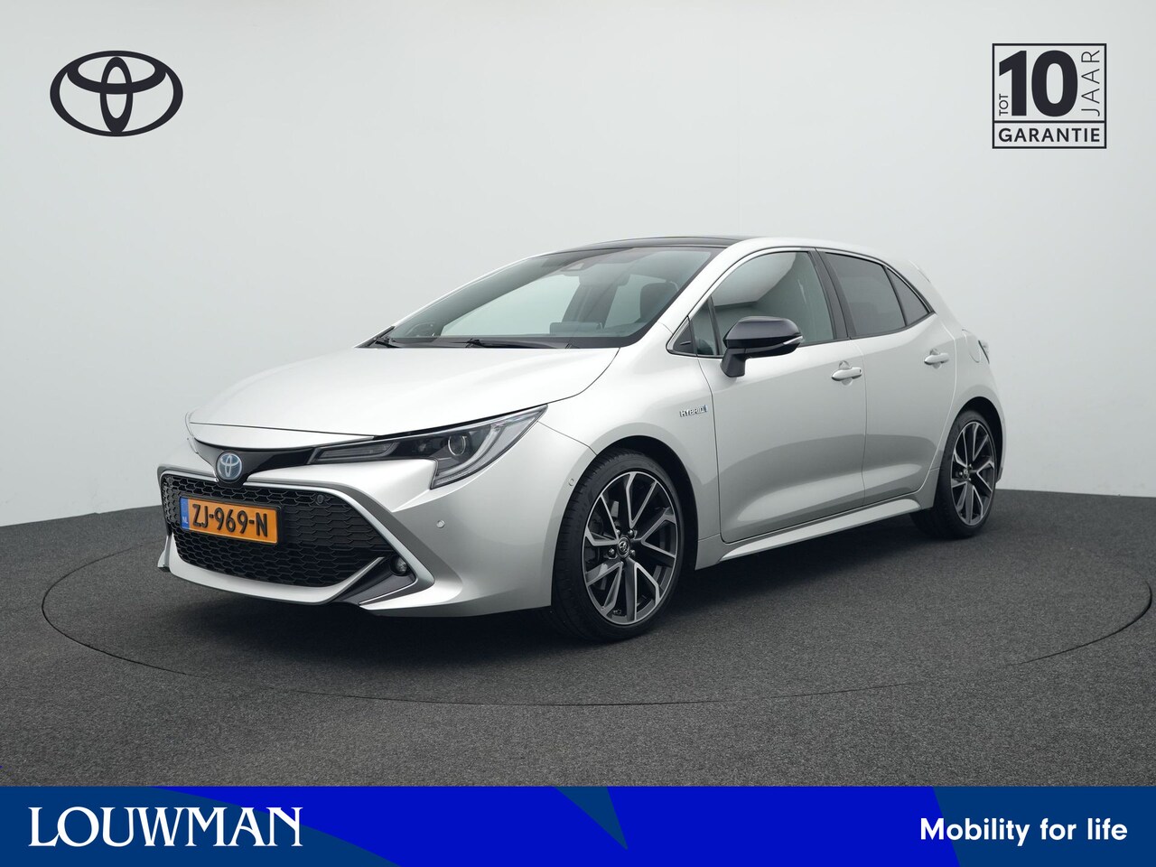 Toyota Corolla - 2.0 Hybrid Premium Panorama dak - AutoWereld.nl