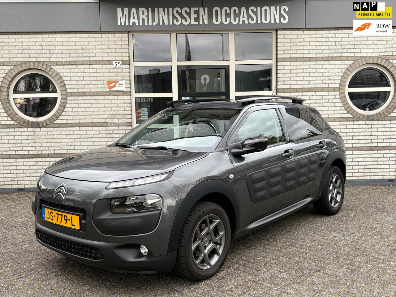 Citroën C4 Cactus - 1.2 PureTech Business |Navi,Cruise,Camera| - AutoWereld.nl