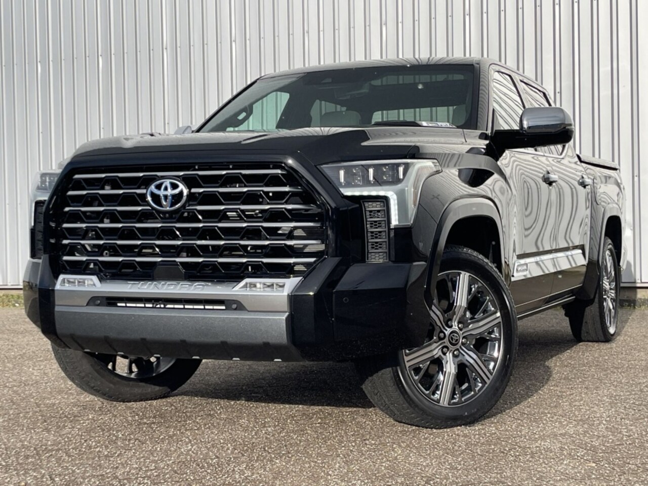 Toyota Tundra - TOYOTA Capstone HYBRID - AutoWereld.nl