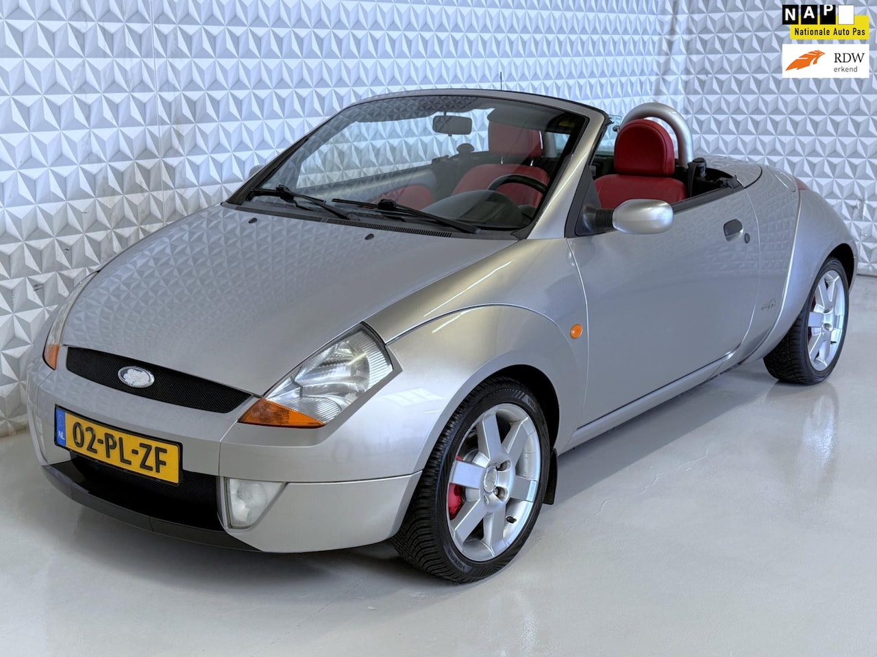 Ford Streetka - 1.6 Origineel Nederlands! 107.000km (2004) - AutoWereld.nl