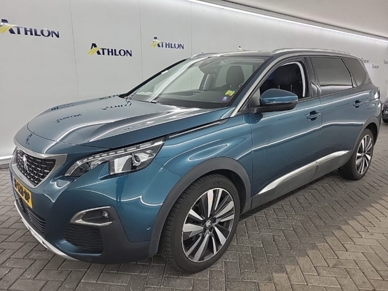Peugeot 5008 - 1.2 PureT. BL. Prem. - AutoWereld.nl
