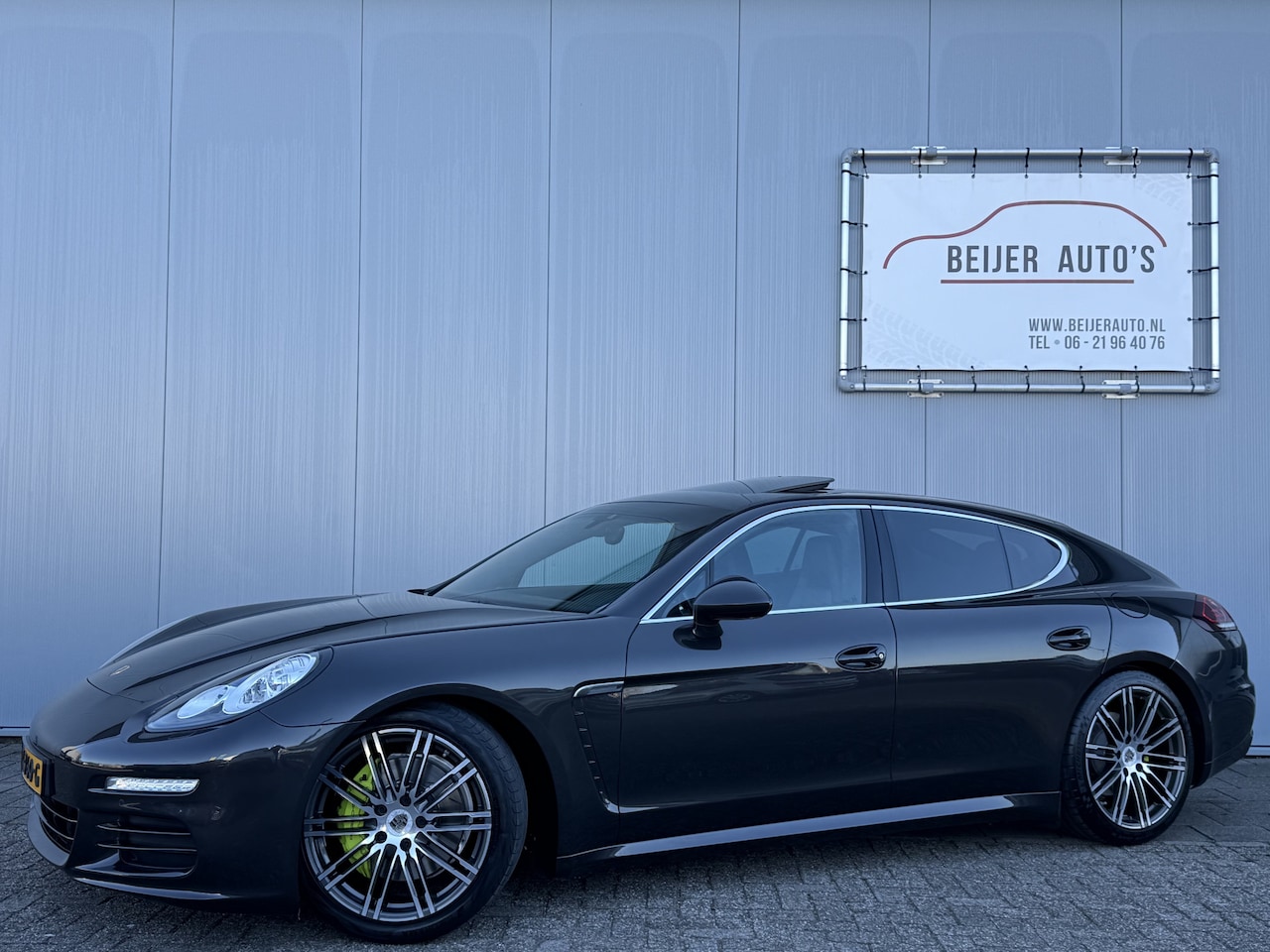 Porsche Panamera - 3.0 S E-Hybrid Automaat Navigatie/20inch. - AutoWereld.nl