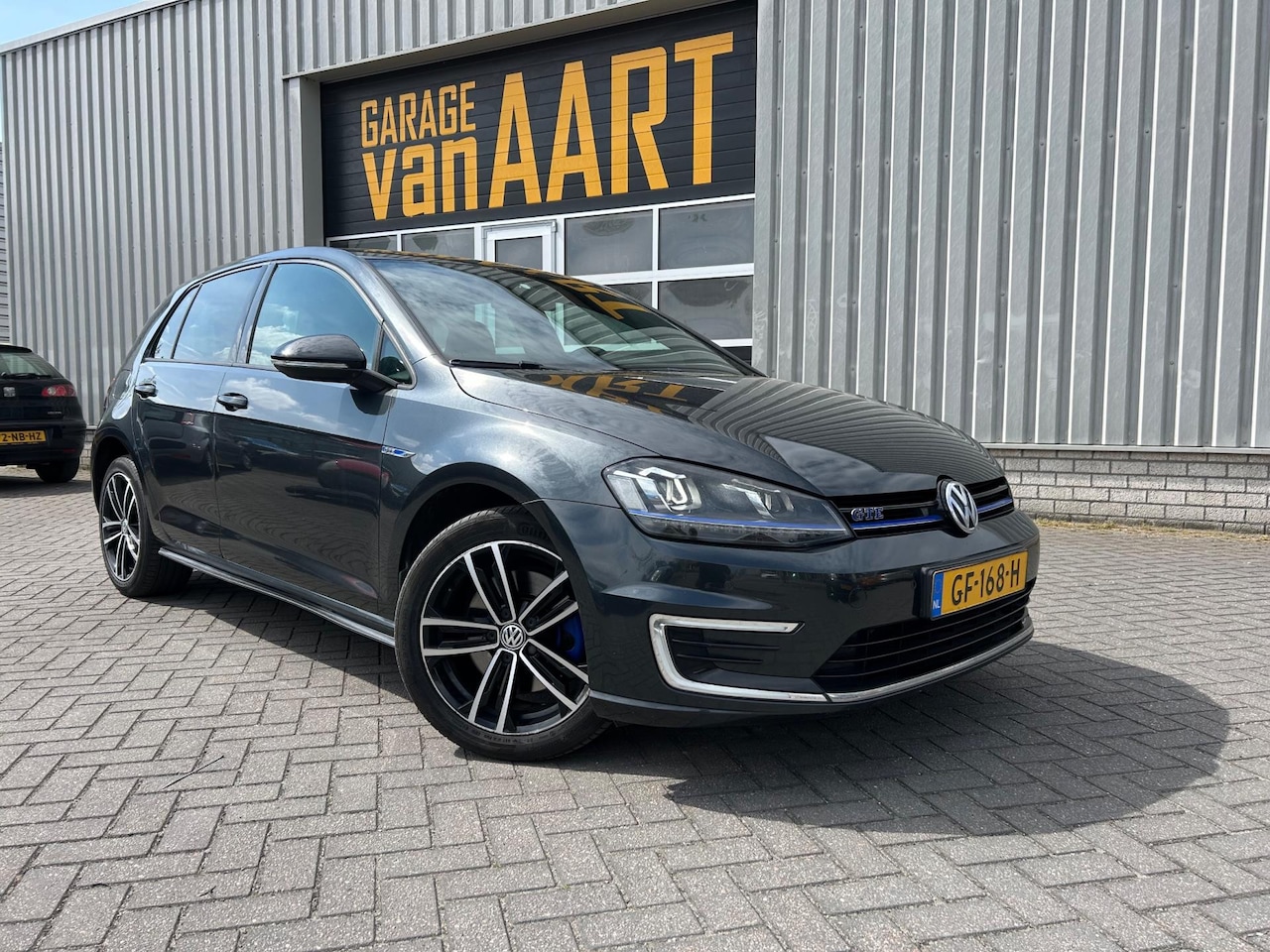Volkswagen Golf - 1.4 TSI GTE | XENON | R STOEL | NAVI | - AutoWereld.nl
