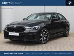 BMW 5-serie - 530i High Executive M Sport Automaat / Schuif-kanteldak / Trekhaak / Laserlicht / Parking