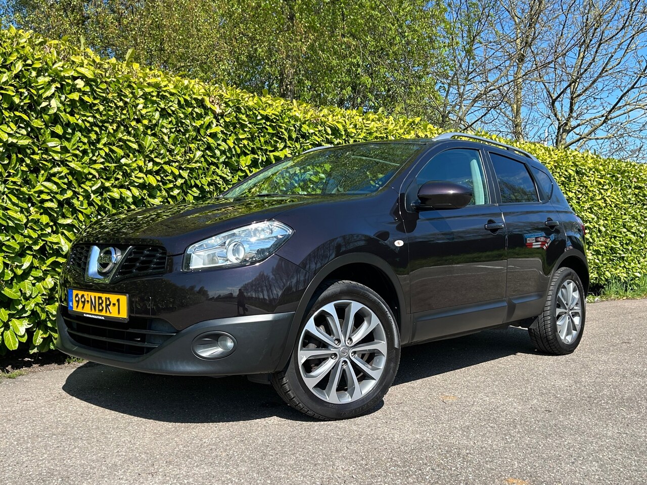Nissan Qashqai - 1.6 Connect Edition | Panoramadak | Camera | Navi | Clima | 18" Velgen | PDC | Cruise | - AutoWereld.nl