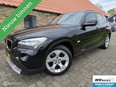 BMW X1 - sDrive20i Business 184pk 1800kg Trekhaak