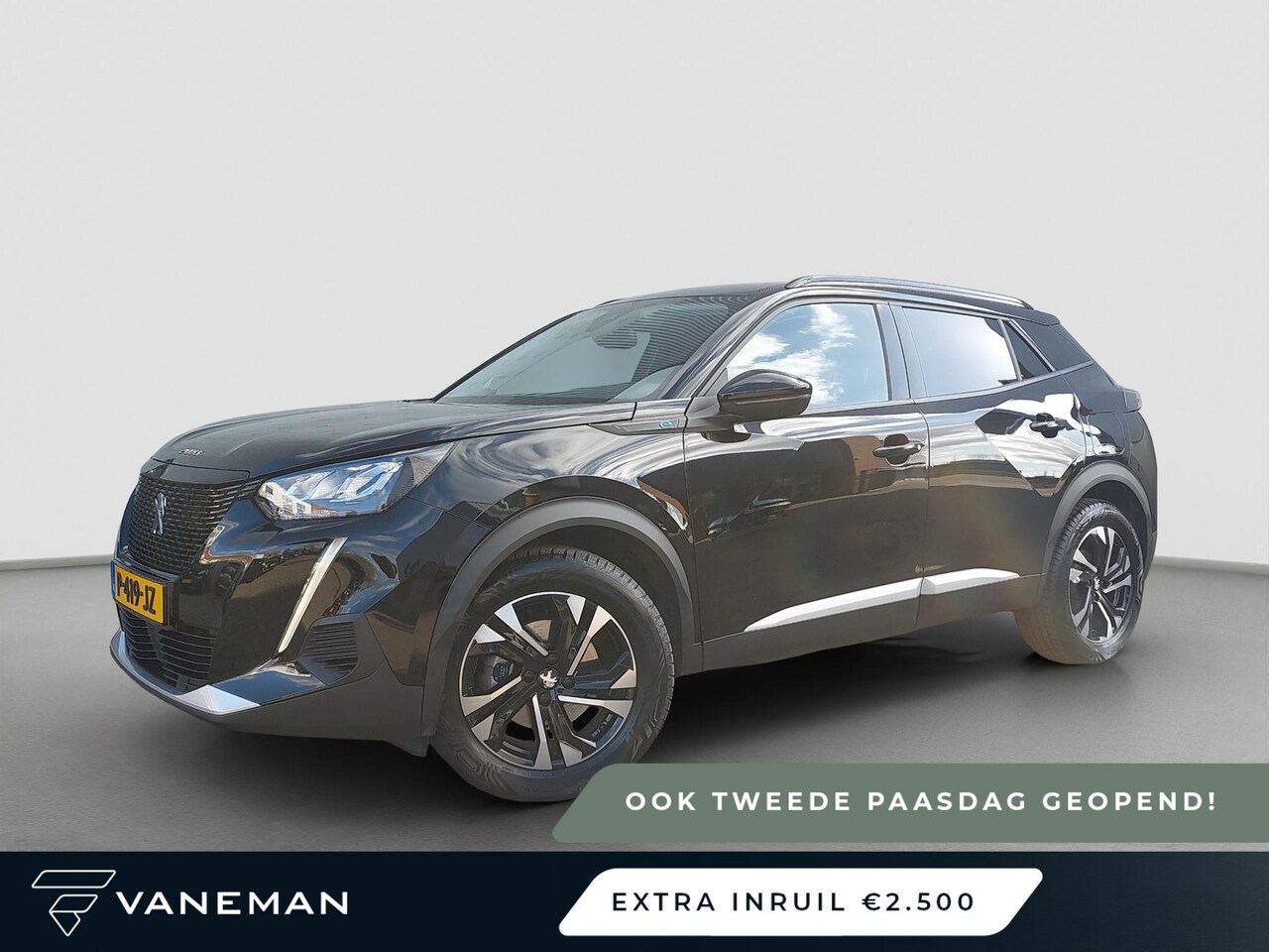Peugeot e-2008 - EV Allure Pack 50 kWh | Stoelverwarming | Clima | LED | Apple Carplay / Android Auto | - AutoWereld.nl
