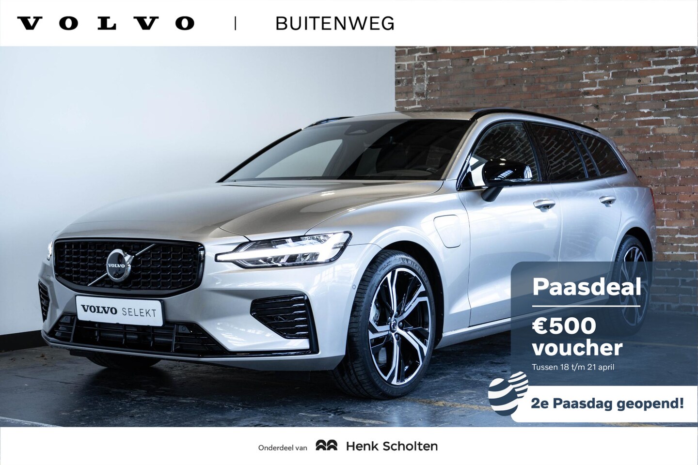 Volvo V60 - T6 Automaat Plug-in hybrid AWD Ultra Dark | Panoramadak | 360° parkeercamera | Parkeersens - AutoWereld.nl