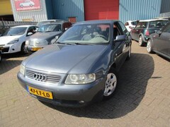 Audi A3 - 1.8 5V Turbo Ambiente, Koppeling defect