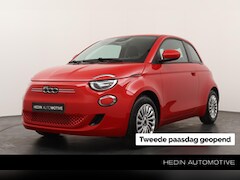 Fiat 500e - 42 kWh 118pk Hatchback | Apple Carplay/Android Auto | Camera | ECC | Cruise control |