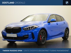BMW 1-serie - 118i M Sport (incl. 3 jaar gratis onderhoud) / Sportstoelen / Adaptieve LED / Active Cruis