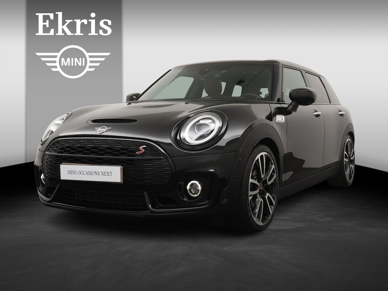 MINI Clubman - Cooper S Hammersmith | Achteruitrijcamera | Panorama-dak | Stoelverwarming | Comfort Acces - AutoWereld.nl