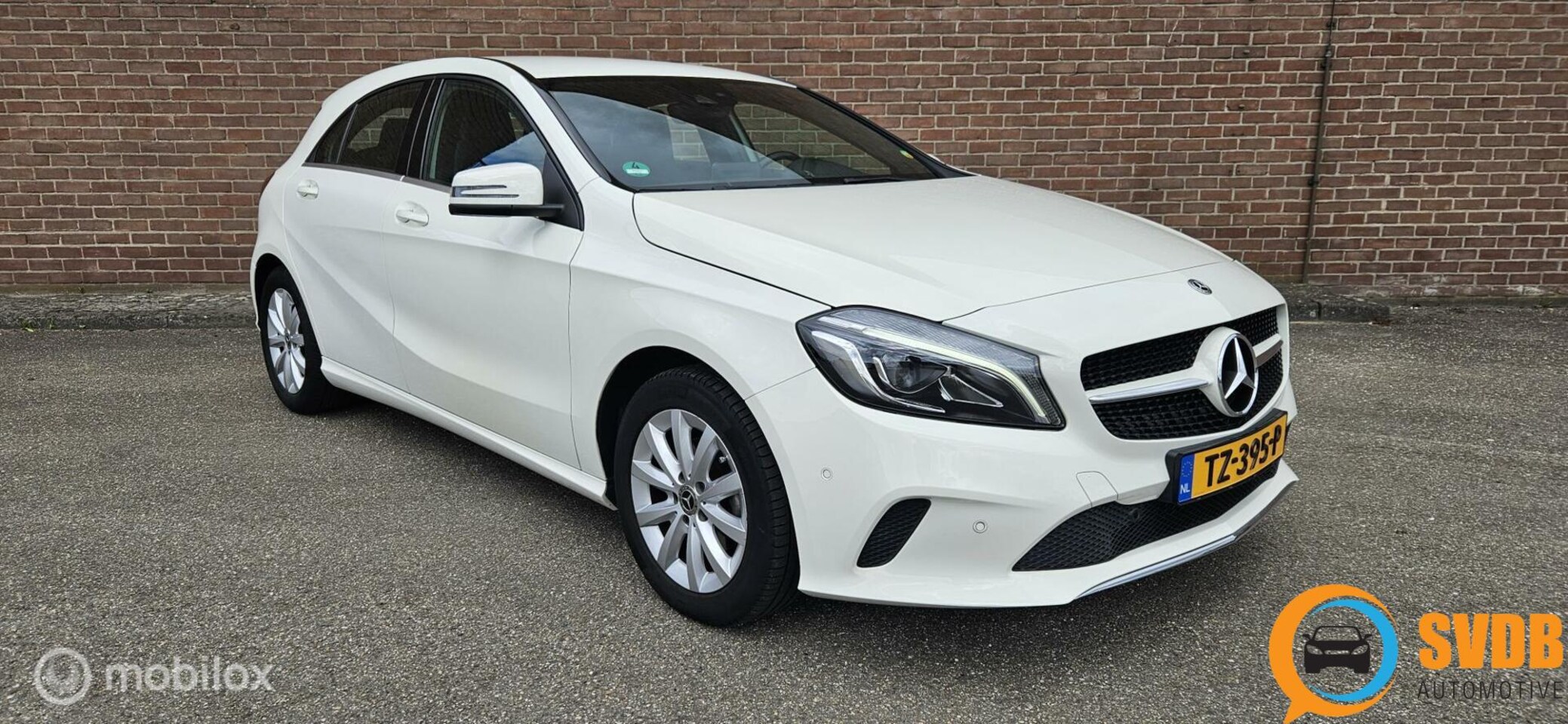 Mercedes-Benz A-klasse - 180 d Ambition navi/sportstoel/pdc v+a/airco/etc 180 d Ambition - AutoWereld.nl