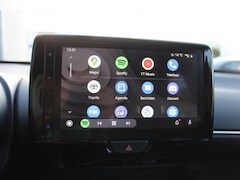 Toyota Yaris Cross - 1.5 Hybrid Dynamic | Navi | HUD | El. Achterklep | Keyless Entry
