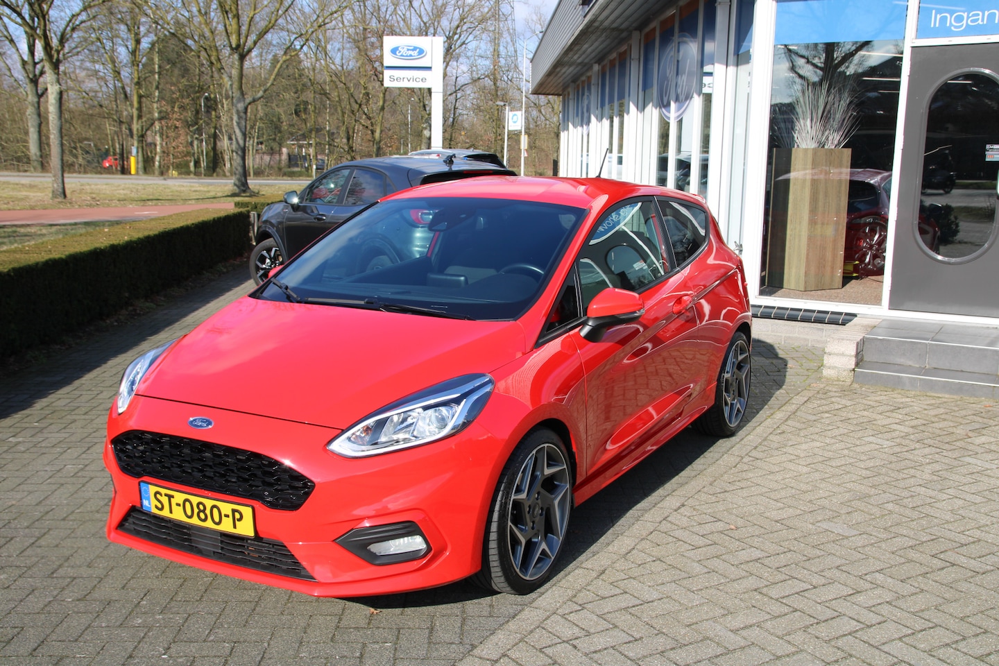 Ford Fiesta - 1.0 EcoBoost 125 PK ST-Line NAVIGATIE | ACHTERSPOILER | ST-VELGEN - AutoWereld.nl