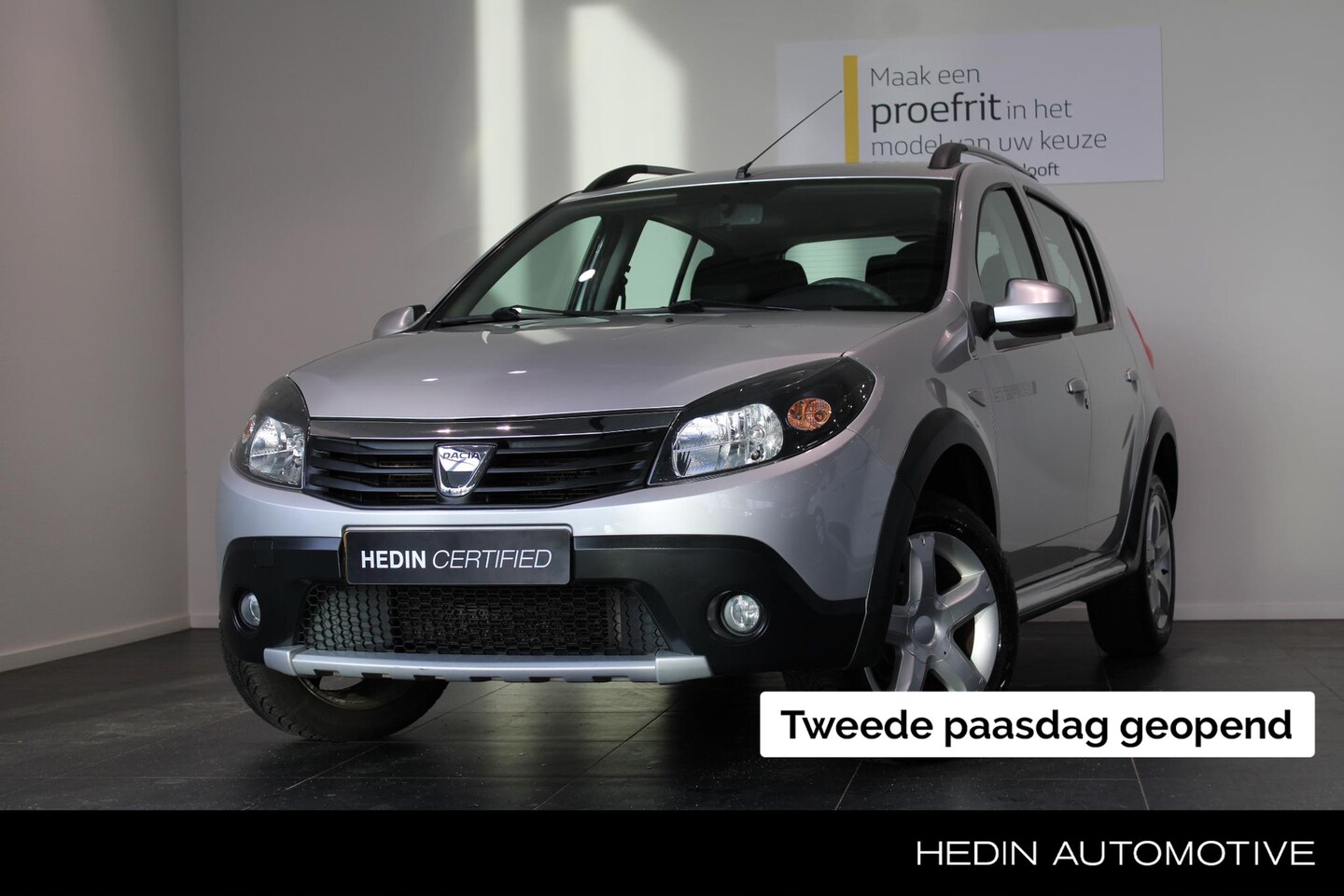 Dacia Sandero Stepway - 1.6 | Airco | Radio | Trekhaak | - AutoWereld.nl