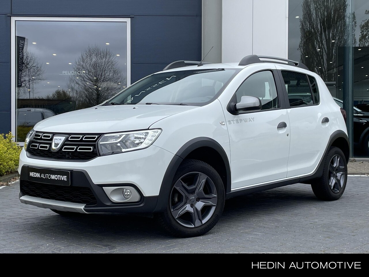 Dacia Sandero Stepway - 90PK TCe Bi-Fuel | Navigatie | Airco | Cruise Control - AutoWereld.nl
