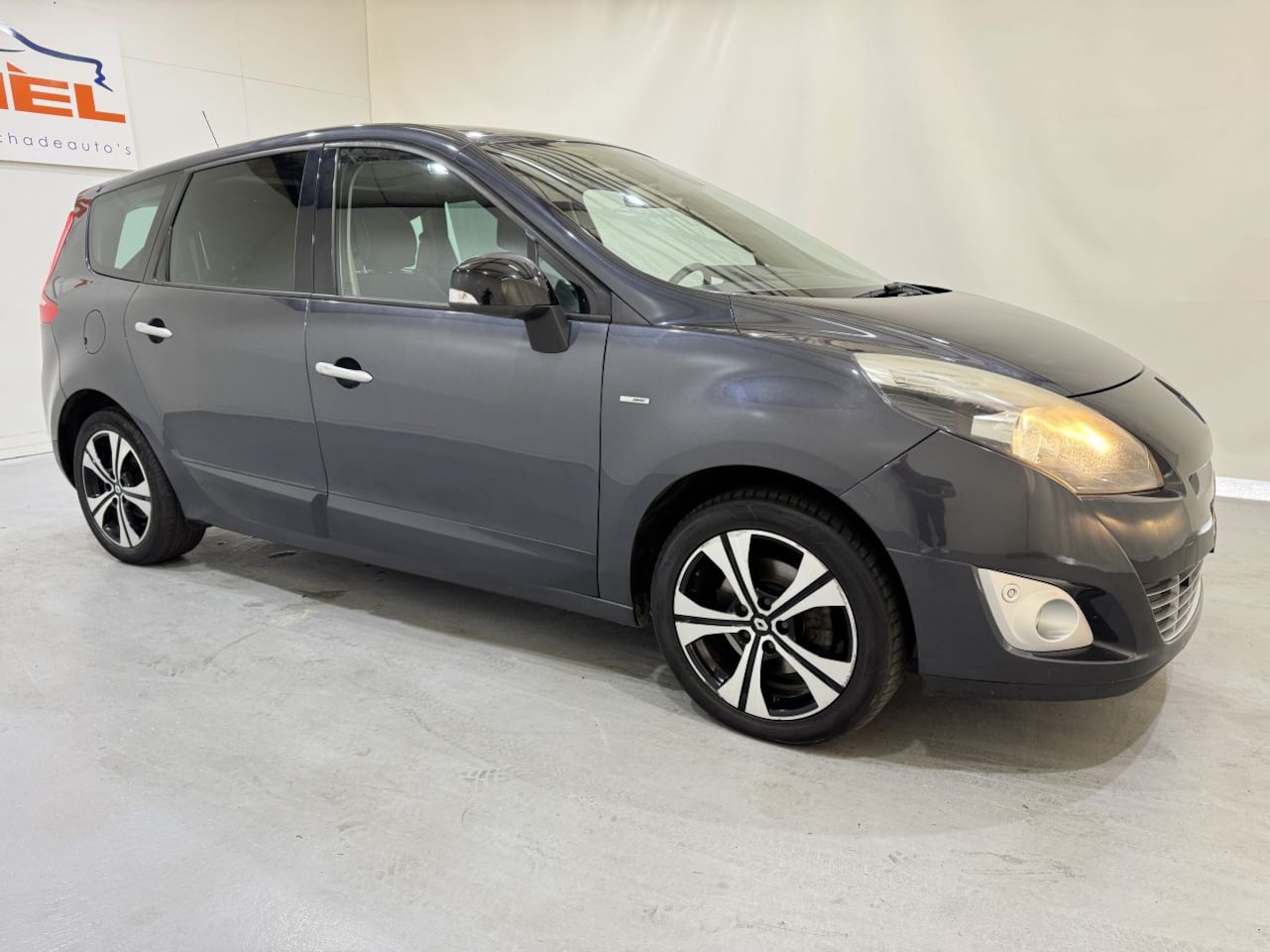 Renault Grand Scénic - 1.4 TCe BOSE 96kW Navi - AutoWereld.nl