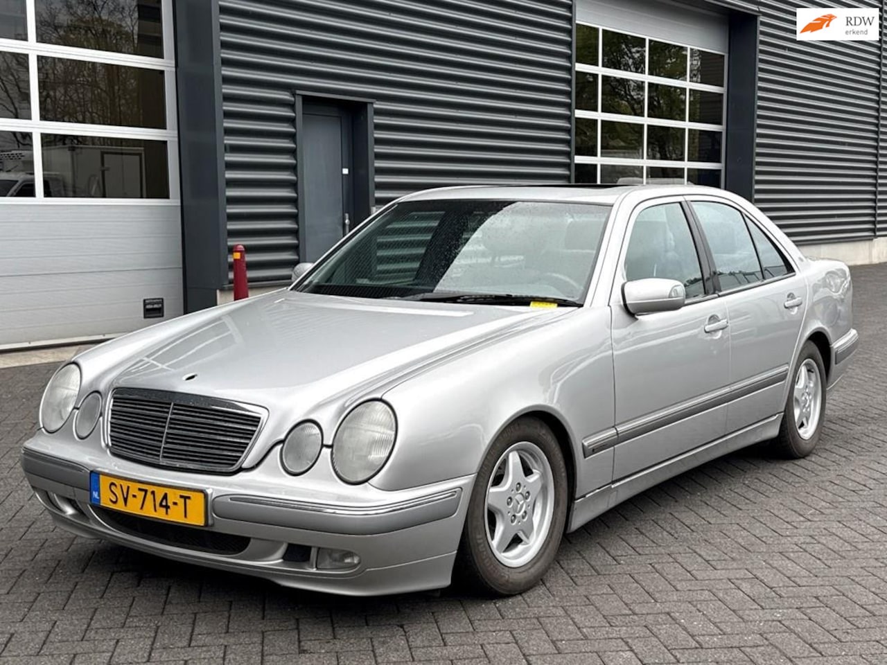 Mercedes-Benz E-klasse - 220 CDI Classic Pano, Airco - AutoWereld.nl
