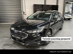 Ford Focus Wagon - 1.0 EcoBoost Hybrid Titanium | All Season | Carplay | Winterpakket | Navi | Camera | Led |