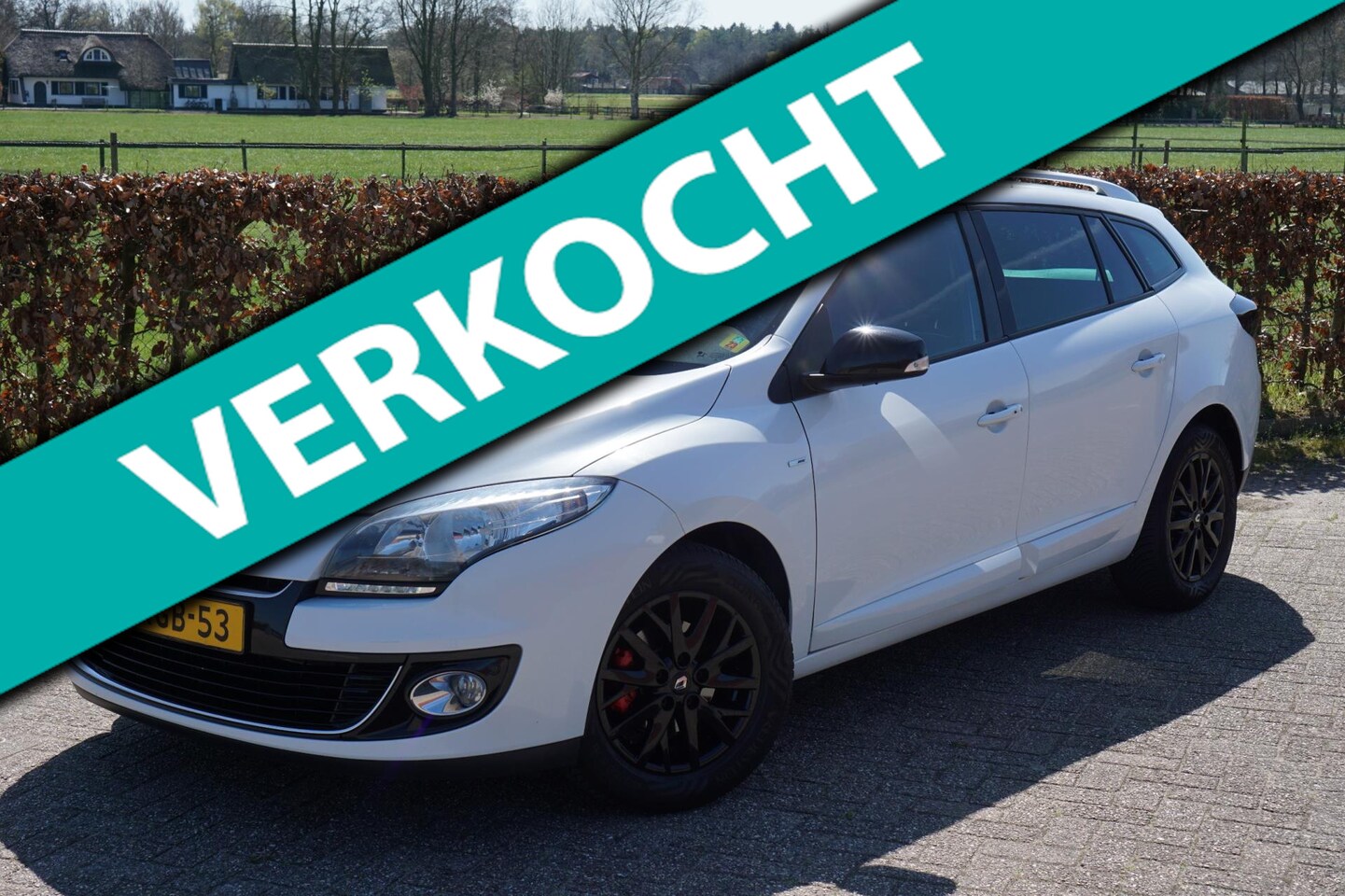 Renault Mégane Estate - 1.5 dCi Bose|Historie|Camera|Clima|Leder - AutoWereld.nl