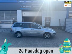 Ford Focus Wagon - 1.6-16V Ghia-Automaat- Station- met Airco, NAP en een ruime APK