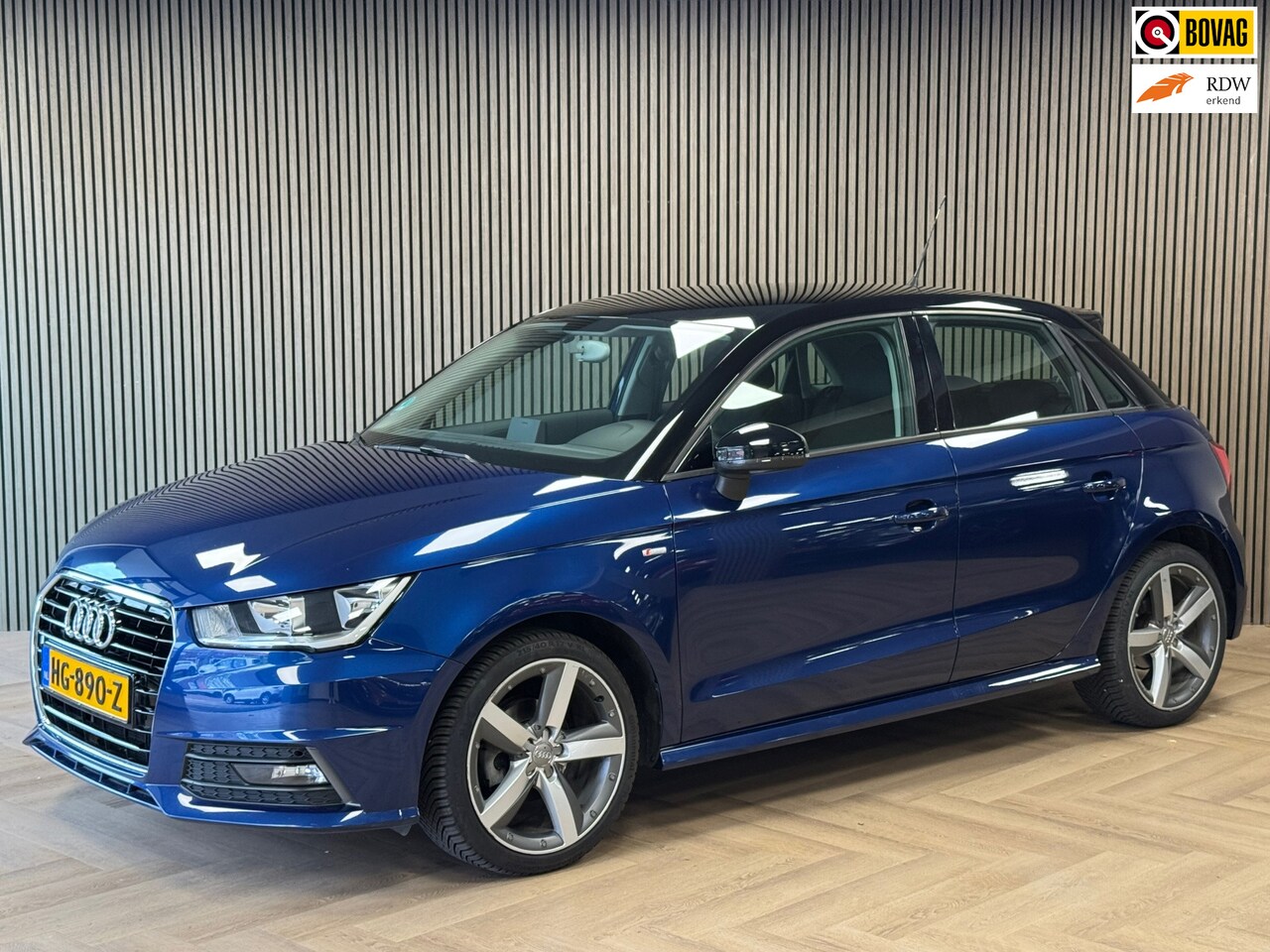 Audi A1 Sportback - 1.0 TFSI Adrenalin S-LINE AIRCO CRUISE NAVIGATIE BLUETOOTH - AutoWereld.nl