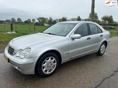 Mercedes-Benz C-klasse - 220 CDI Elegance Automaat Command Systeem