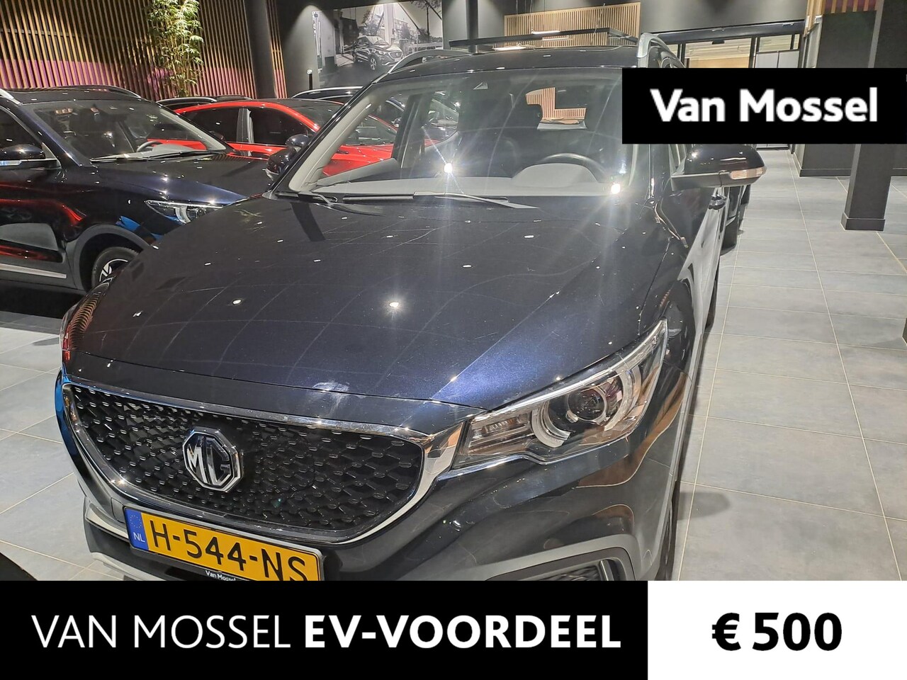 MG ZS - EV Luxury 45 kWh | Navi | Leder | Panoramadak | Camera | Apple CarPlay | - AutoWereld.nl